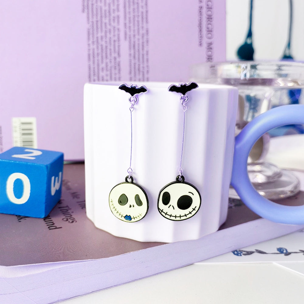 Load image into Gallery viewer, Skull Earrings – Cute Gothic Jewelry Set
